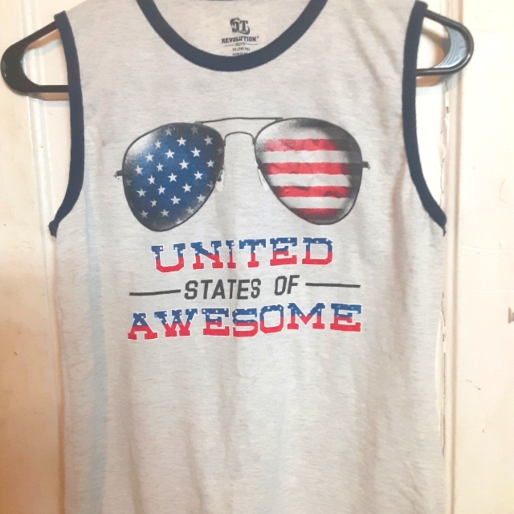 Revolution boys tank top Size XL (16/18)